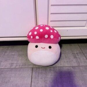 Mushroom Squishmellow